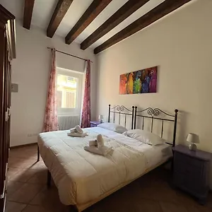 Residenza Montecchi Appartamento