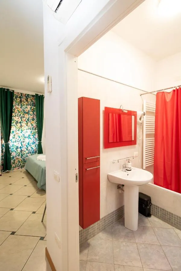 Vitti'S Home Verona 3 Guest house